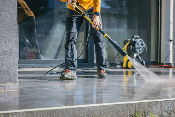 Best Pool Deck Cleaning  in Woodville, AL